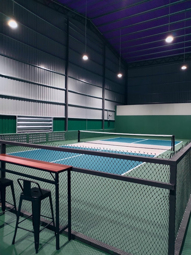 Batu 10 Babminton/Pickleball Court (For Public Booking)